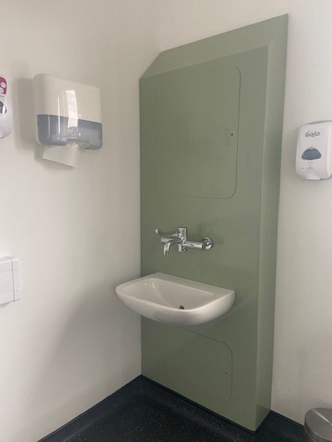 Idealpod with sloping top in sage